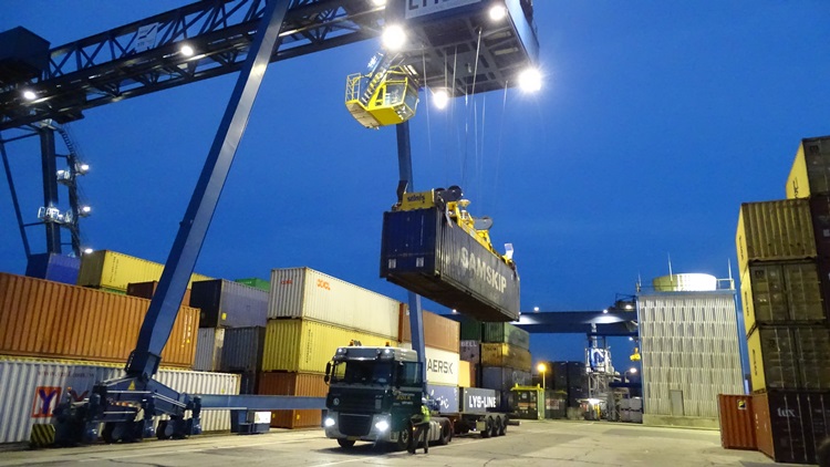 EUREGIO-Projekt untersucht Grenzhindernisse im Logistiksektor
