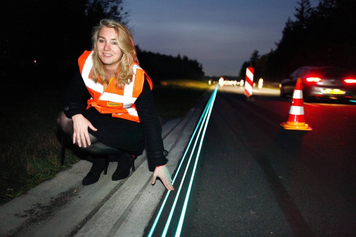 Niederlande bauen erste energieneutrale Autobahn