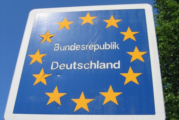 Deutschland setzt Quarantäne bei Einreise aus EU-Ländern aus