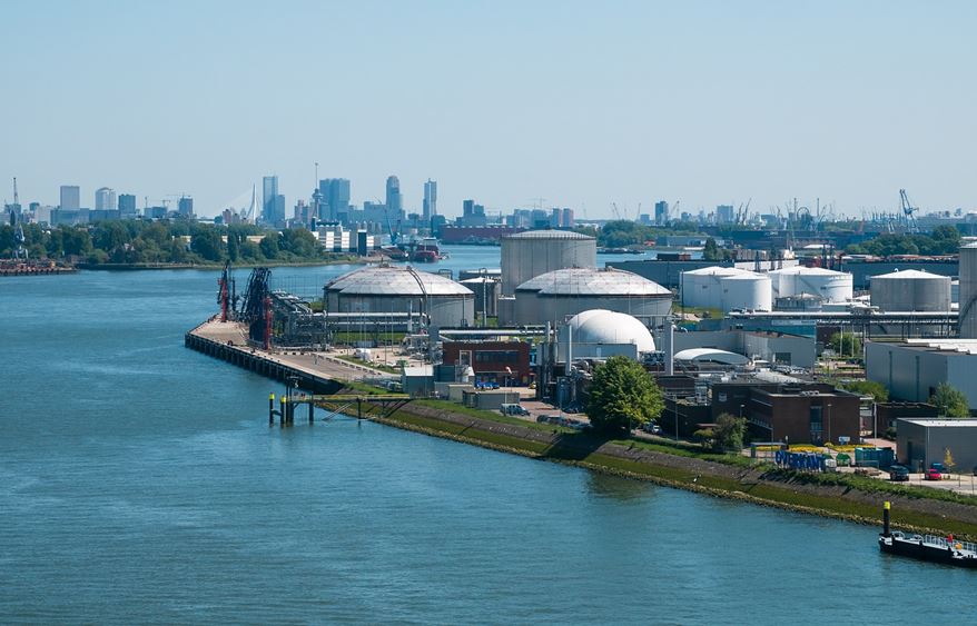 Hafen Rotterdam unterstützt DeltaPort Niederrheinhäfen
