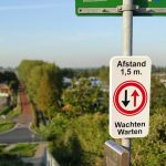 Schild Niederlande Abstandsregelung