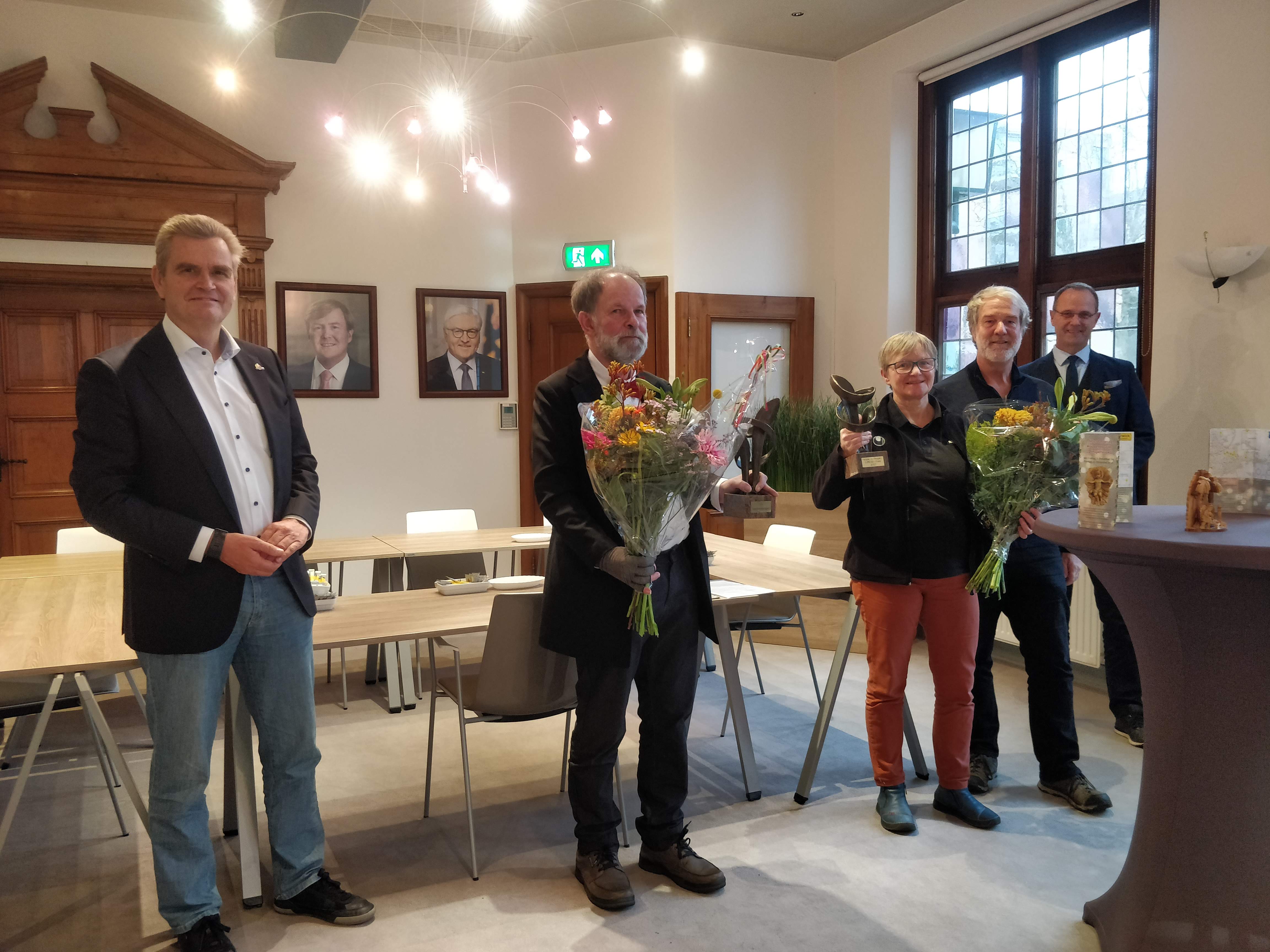 Project Grensherinneringen en Nederlands-Duitse Kerststallenroute winnen People-to-People-EUREGIO-prijs