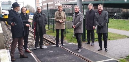 Staatssecretaris Heijnen brengt bezoek aan project EuregioRail