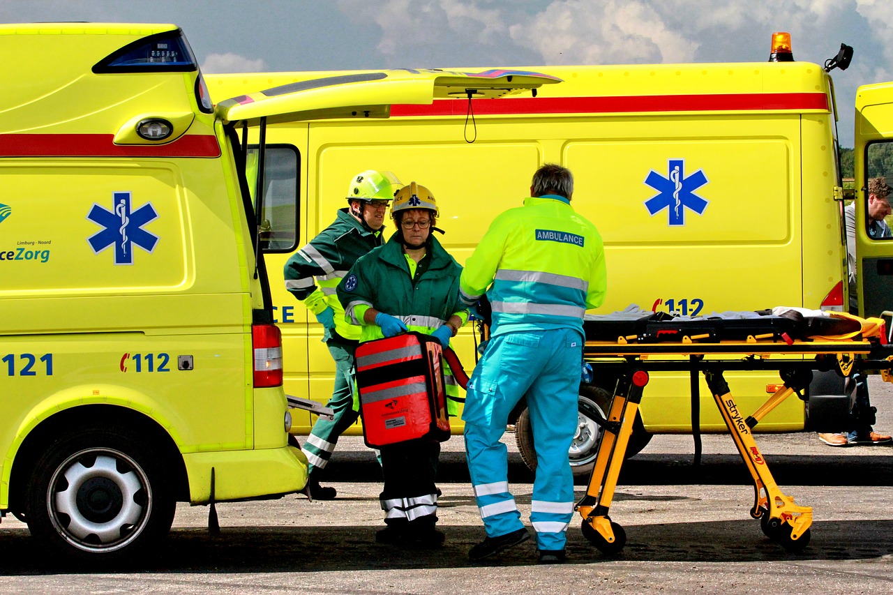 Grensoverschrijdende patiëntenzorg: digitale koppeling tussen Duitse ambulances en MST Enschede