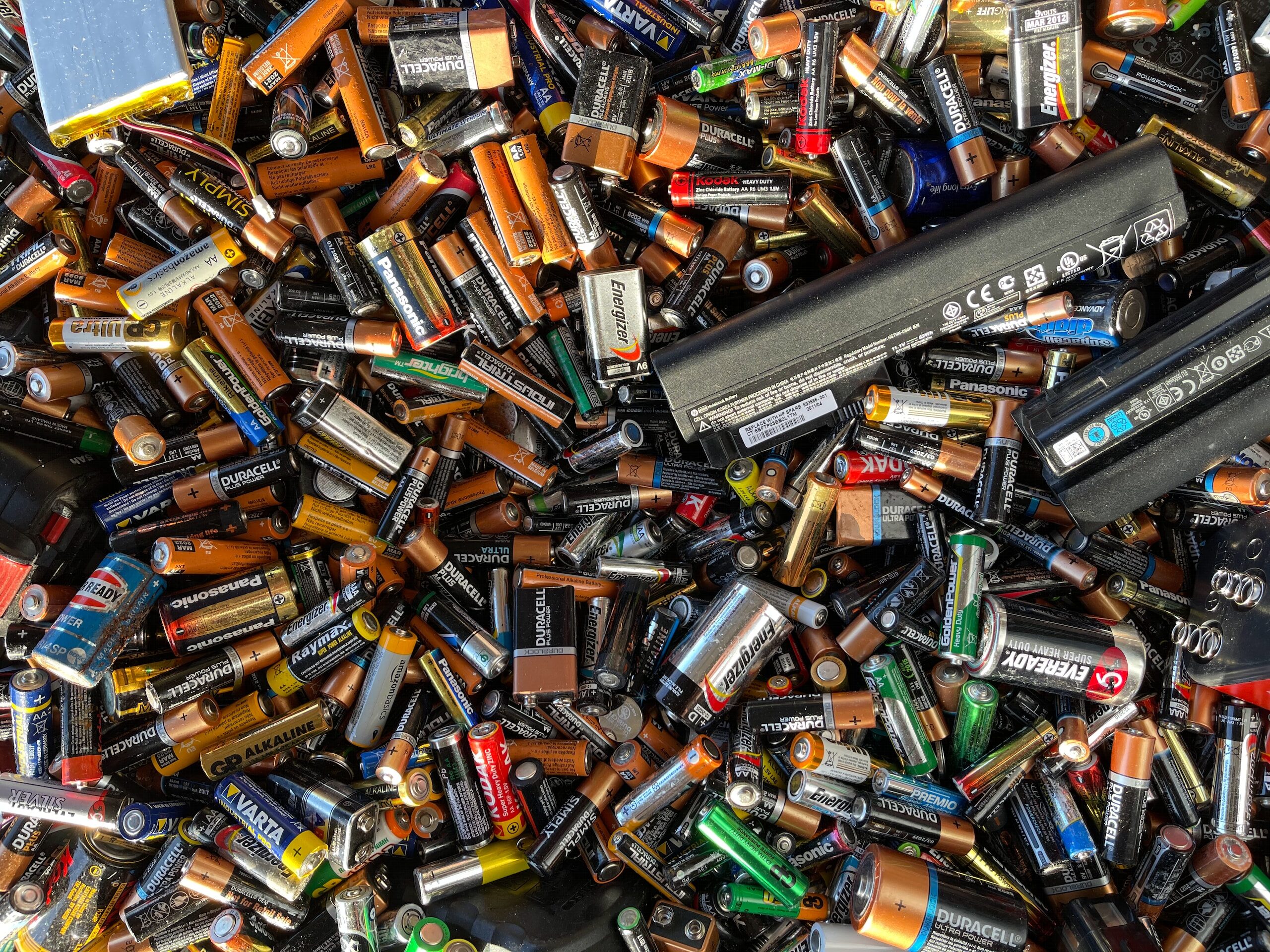 Nederland en Duitsland ondertekenen intentieovereenkomst innovatieve batterijtechnologie