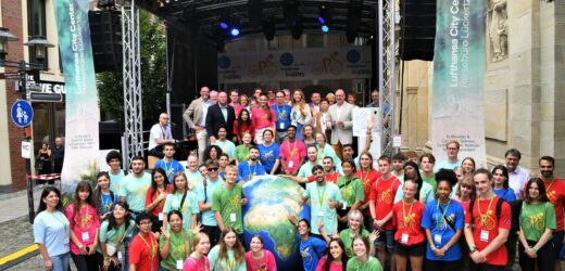 Jongeren uit Enschede en Münster vieren 375 jaar Vrede van Münster