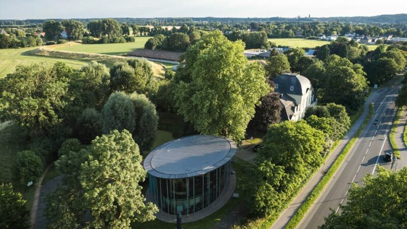 Die Veranstaltung findet im Forum der Euregio Rhein-Waal (Glasgebäude im Vordergrund) statt. Foto: Euregio Rhein-Waal