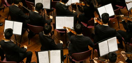 Dirigeerwedstrijd Maestro in gemeente EMOJI als ‘Ode aan de Vrijheid’