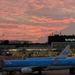 Fernreisen ab Amsterdam gehen künftig ins Geld